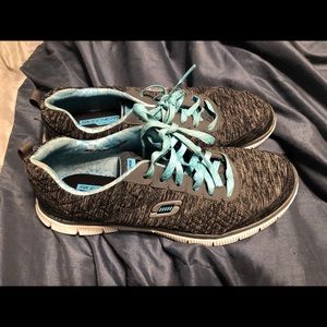 Skechers Lightweight Sneakers